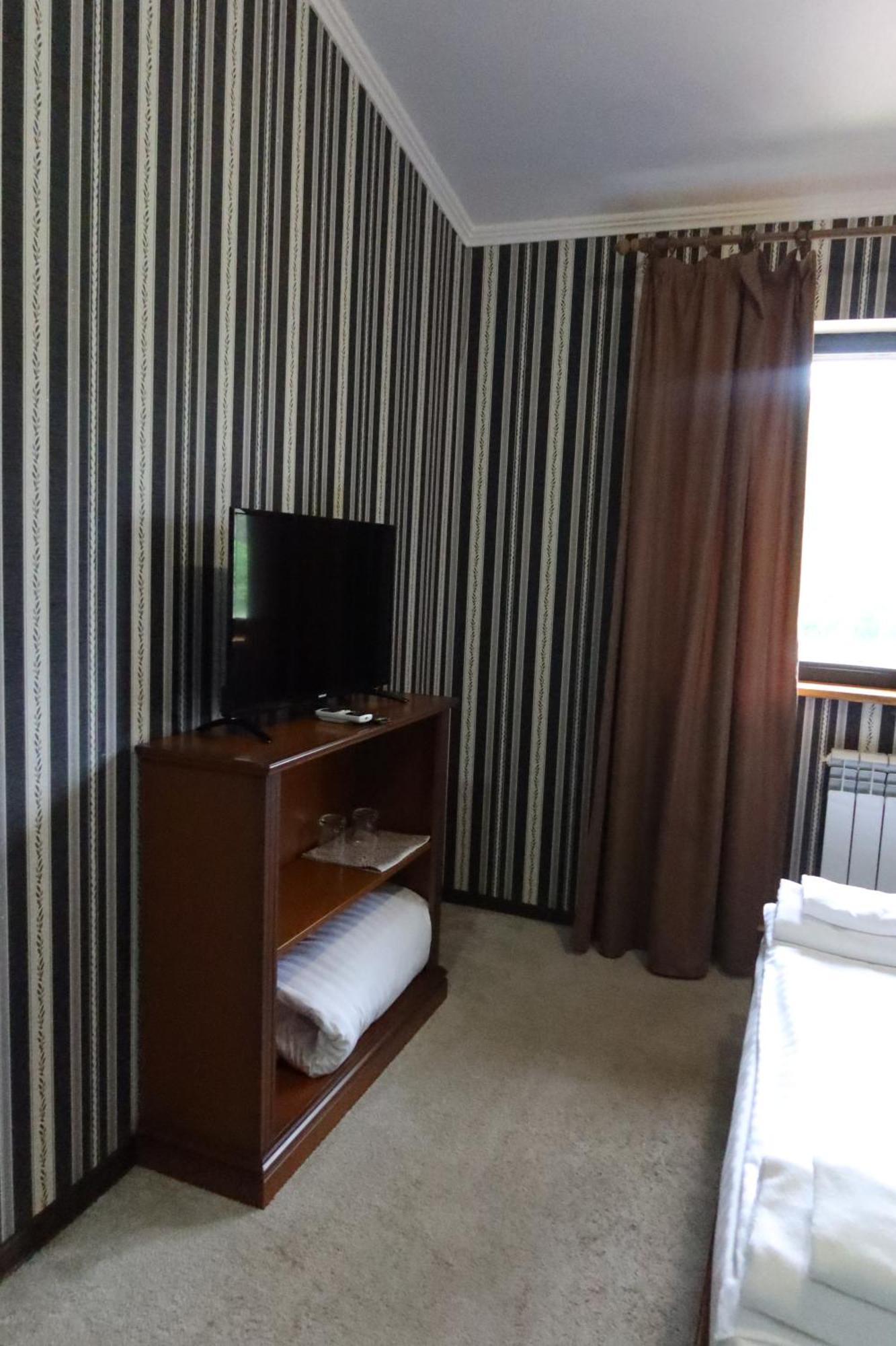 Carivka Hotel Exteriör bild