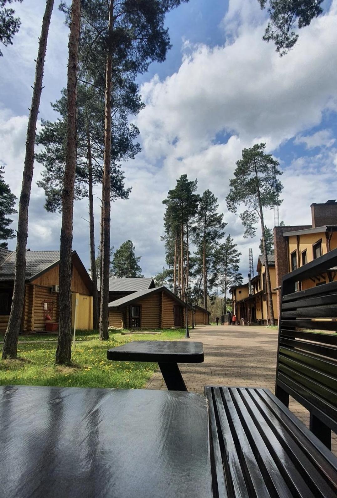 Carivka Hotel Exteriör bild