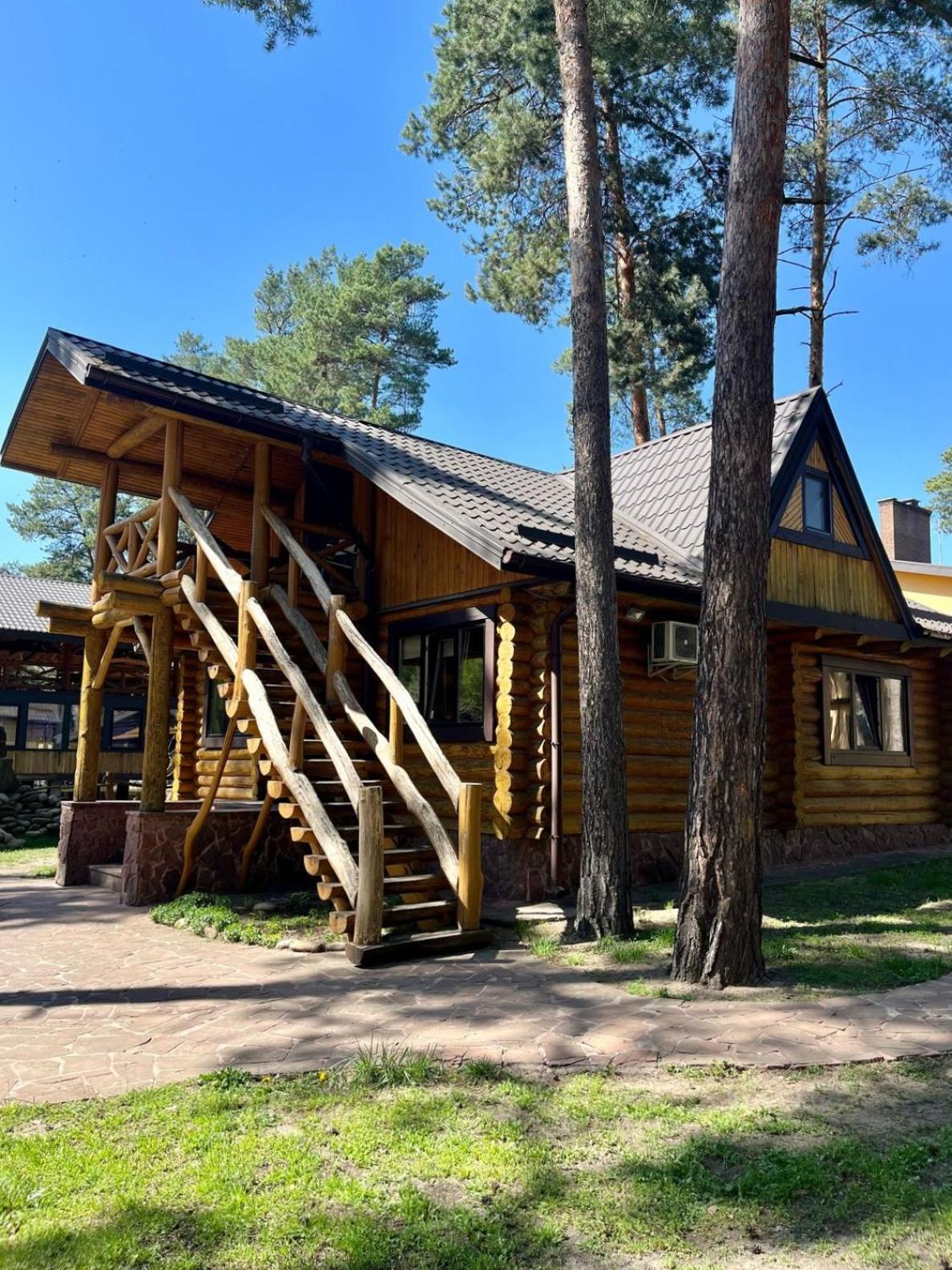Carivka Hotel Exteriör bild